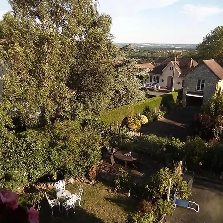 Oda ve Kahvaltı Lenard Charles