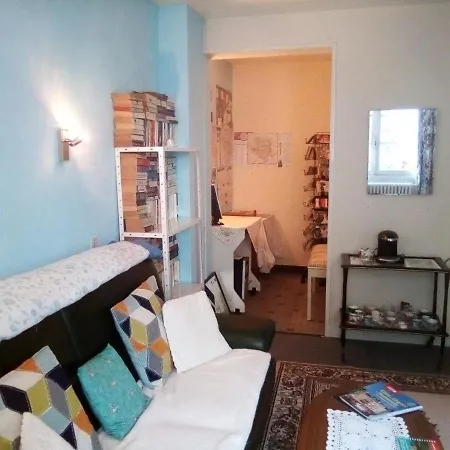 Lenard Charles לינה וארוחת בוקר Juvigny-Val-d'Andaine